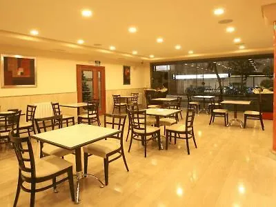 勒夫莱特瓦尔姆酒店 3*