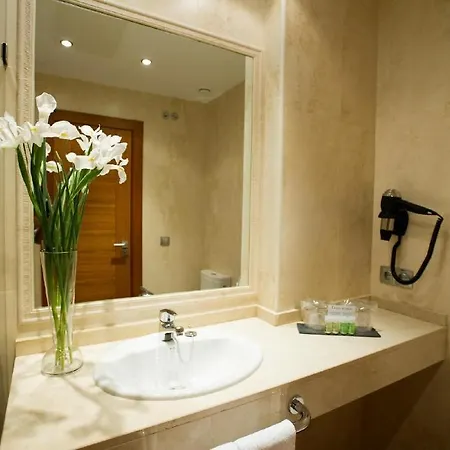 Leflet Valme Hotel